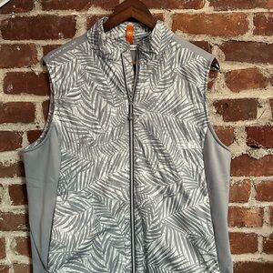 Peter Millar Gray Leaf Print Vest